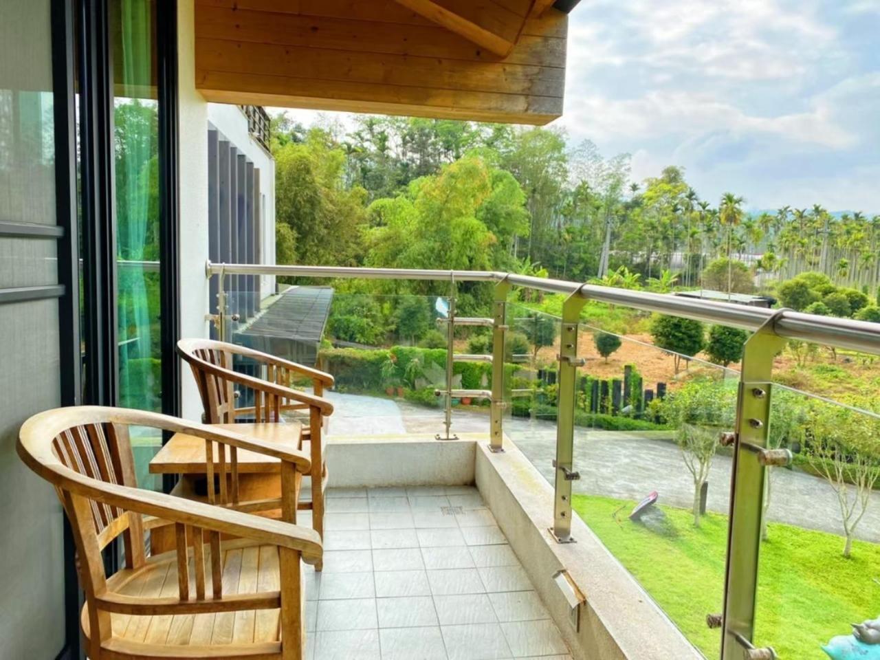 Roaming Cloud Sun Moon Lake B&B Yuchi Eksteriør billede