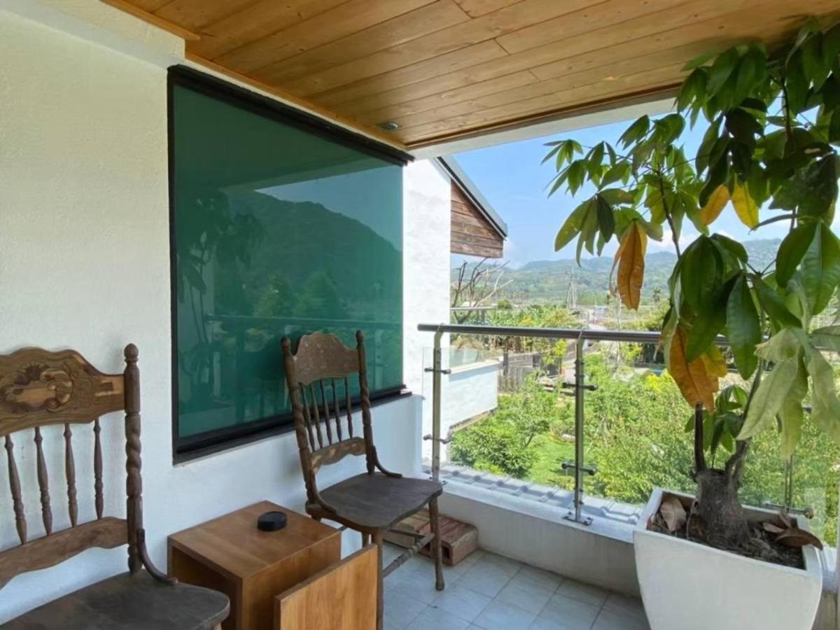 Roaming Cloud Sun Moon Lake B&B Yuchi Eksteriør billede