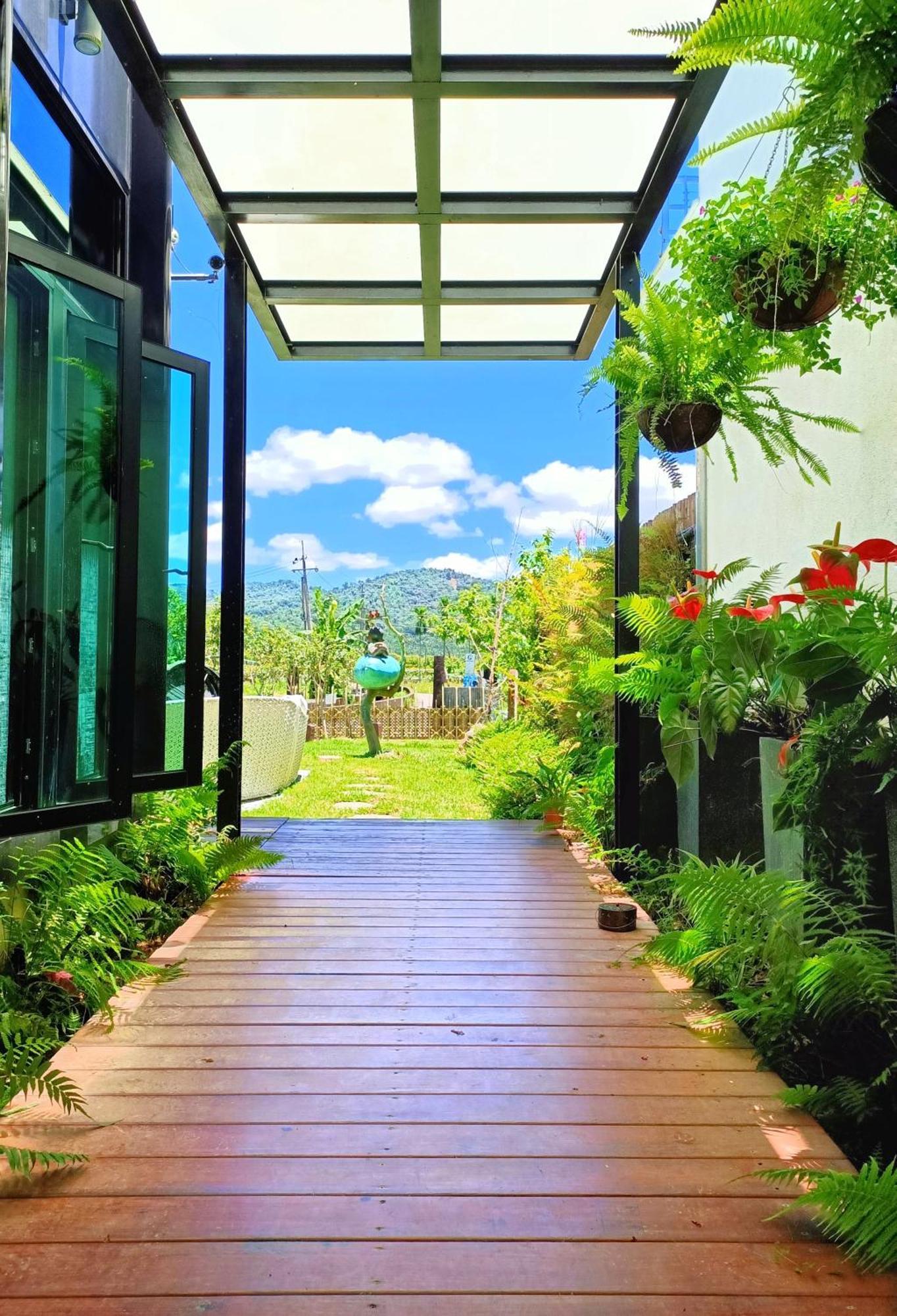 Roaming Cloud Sun Moon Lake B&B Yuchi Eksteriør billede